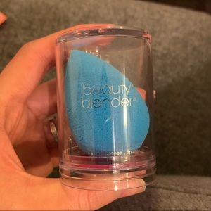 BEAUTYBLENDER® TOPAZ SKY Makeup Sponge